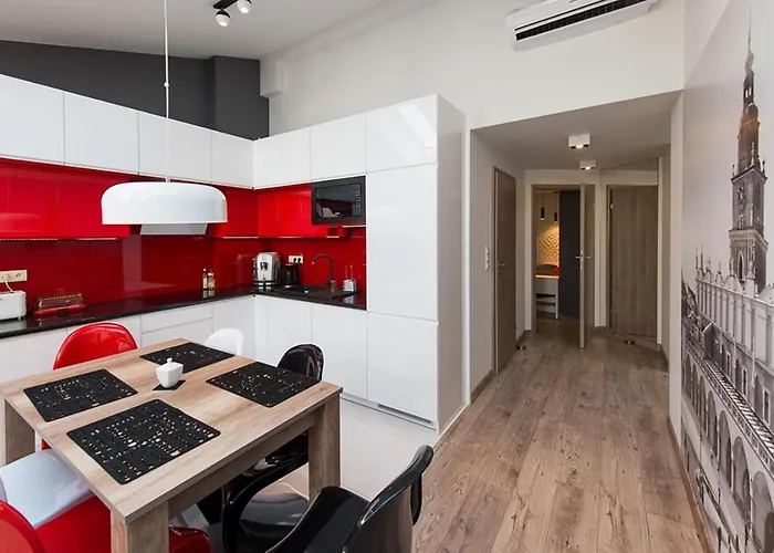 Cozy And Large 62 M2 With Air Conditioning, Old Town